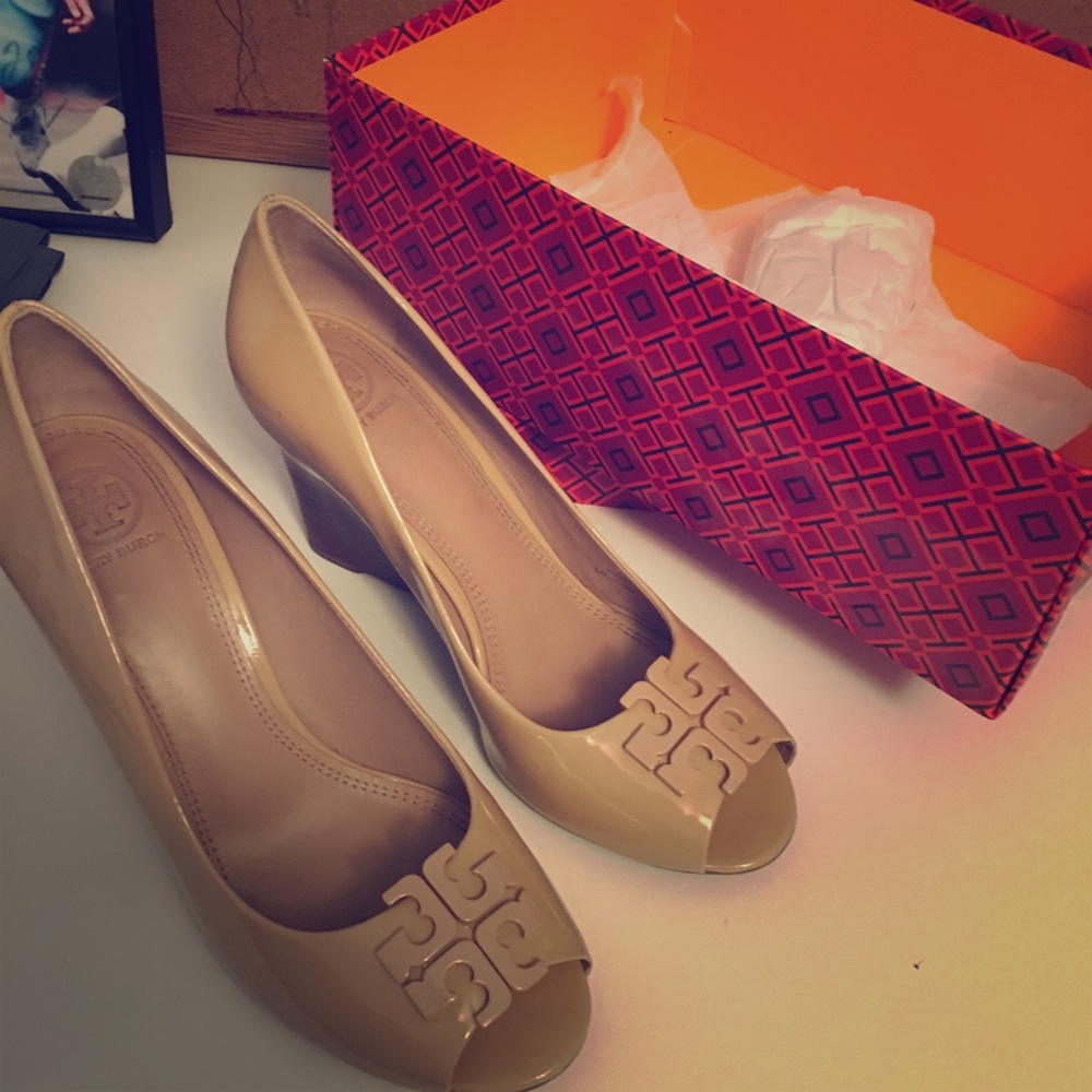 Lowell peep toe pumps. Excellent condition